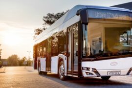 Vätgasbussar i linjetrafik börjar rulla nästa år Thumbnail