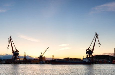 Elanslutning ska minska utsläpp i Göteborgs hamn