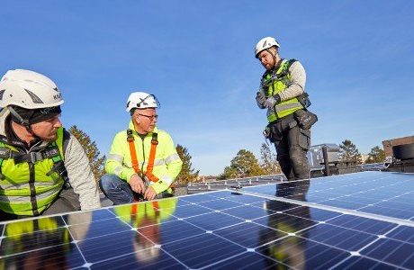 Solceller sparar pengar och miljö åt förening