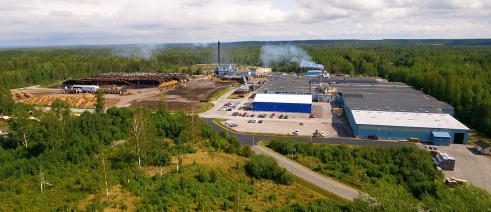 Moelven Vänerply AB stänger produktionen tillfälligt på grund av konstaterad smitta av Covid-19.