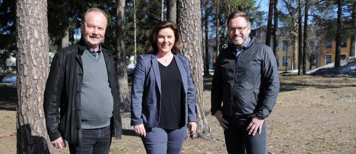 Donald Näs, Ann-Kristin Wretell och Mikael Berg. Bild: INAB