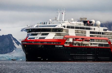 Coronautbrott – Rederi ställer in alla kryssningar