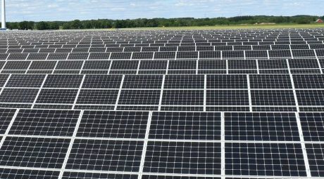 Planerar för Sveriges första gigawatt-solelpark