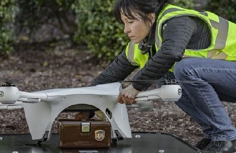 UPS startar drönarbolag