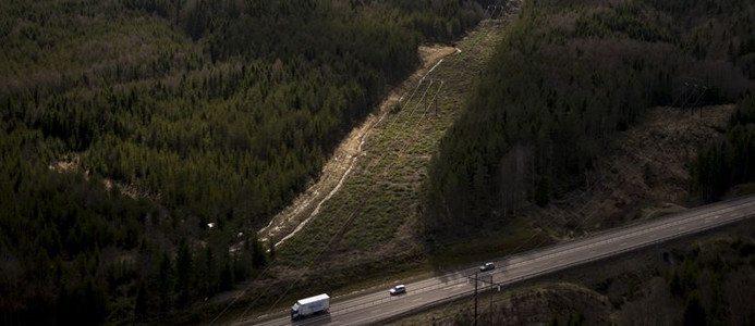 Nu bygger Ellevio om elens motorvägar i Värmland.