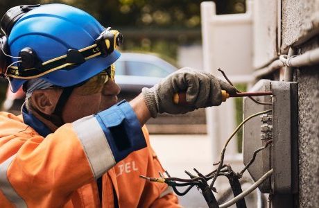 Eltel avyttrar affärsområde i Tyskland