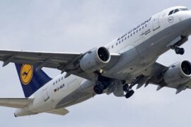 Flygjätten köper hundra nya plan Thumbnail
