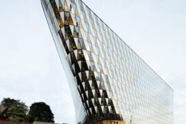 Aula Medica vinnare av Stålbyggnadspriset Thumbnail