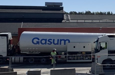Ny gastankstation öppnar  för sjöfart i Stockholm Hamnar