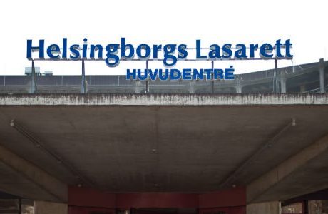 Notan för sjukhusbygget skenar - krävs på vite