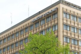 Installatören kammar hem multiuppdrag Thumbnail