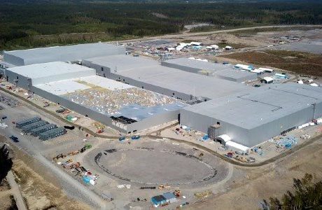 Nya miljarder säkrar utbyggnad av batterifabrik