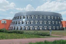 Pafs nya kontor får fasad med solpaneler Thumbnail