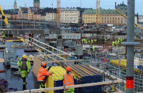 Under ytan - ett reportage om Slussen