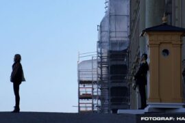 Stockholms slott skiftar sten Thumbnail