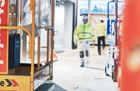 Ramirent förvärvar stor maskinuthyrare