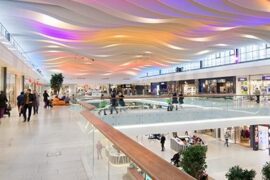 Täby Centrum reser sig igen Thumbnail