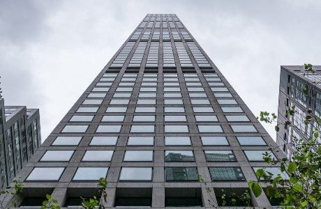 Skyskrapeutvecklare stäms på 2,1 miljarder