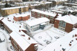 Tillfällig byggnad löser undervisningen när Bäckahagens skola byggs om Thumbnail