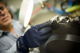 Kompetensbristen bromsar tillväxten för teknikindustrin Thumbnail
