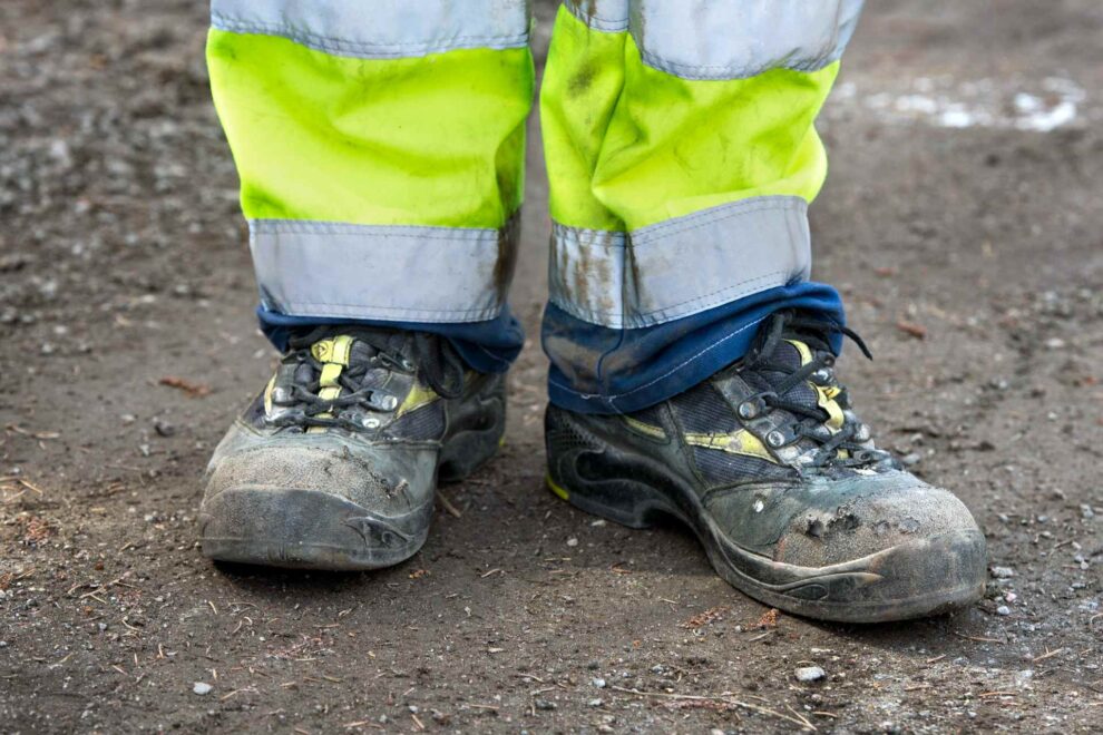 Byggbolag varslar en fjärdedel av personalen