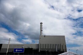 Oskarshamn 3 stoppades efter turbinfel Thumbnail
