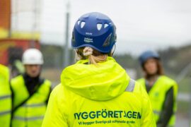 Gryningstid i byggbranschen Thumbnail