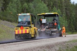 Förstärker Västernorrlands vägar med 40 000 ton asfalt Thumbnail