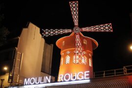 Moulin Rouges vingar har kollapsat Thumbnail