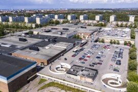 Säljer resten av Rosengårds Centrum Thumbnail