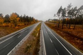 E18 öppnar ett år tidigare Thumbnail