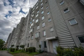 Kinesiska murens ägare riskerar konkurs Thumbnail