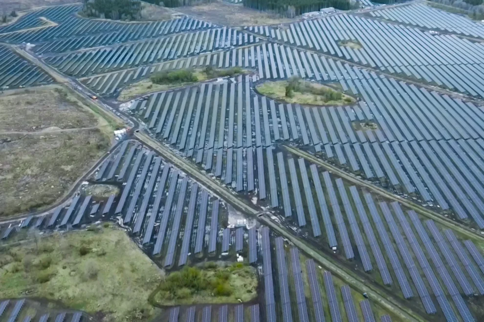 Vattenfall ansluter Sveriges största solpark