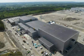 Stort läckage hos Northvolt – en till sjukhus Thumbnail