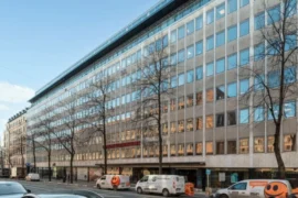 Köper fastighet i Stockholm för 1,5 miljarder Thumbnail