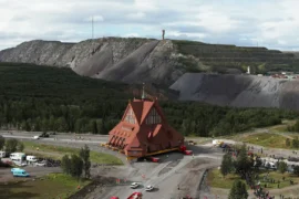 Kyrkan kan öppna tidigare – efter historiska flytten Thumbnail