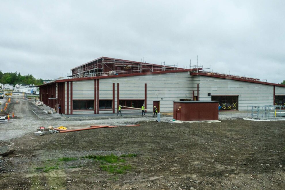 Projektchefen: “Byggt hela simhallen som en termos”