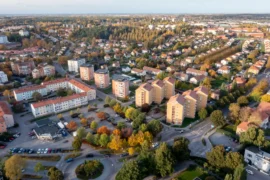 Här har det byggts för mycket – bostäder gapar tomma Thumbnail