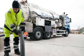 Miljardjätten säljer dotterbolagen Thumbnail