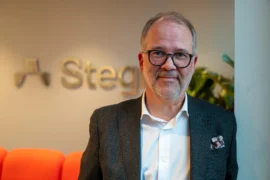 Han blir Stegras nya finanstopp – i jakten på miljarderna Thumbnail